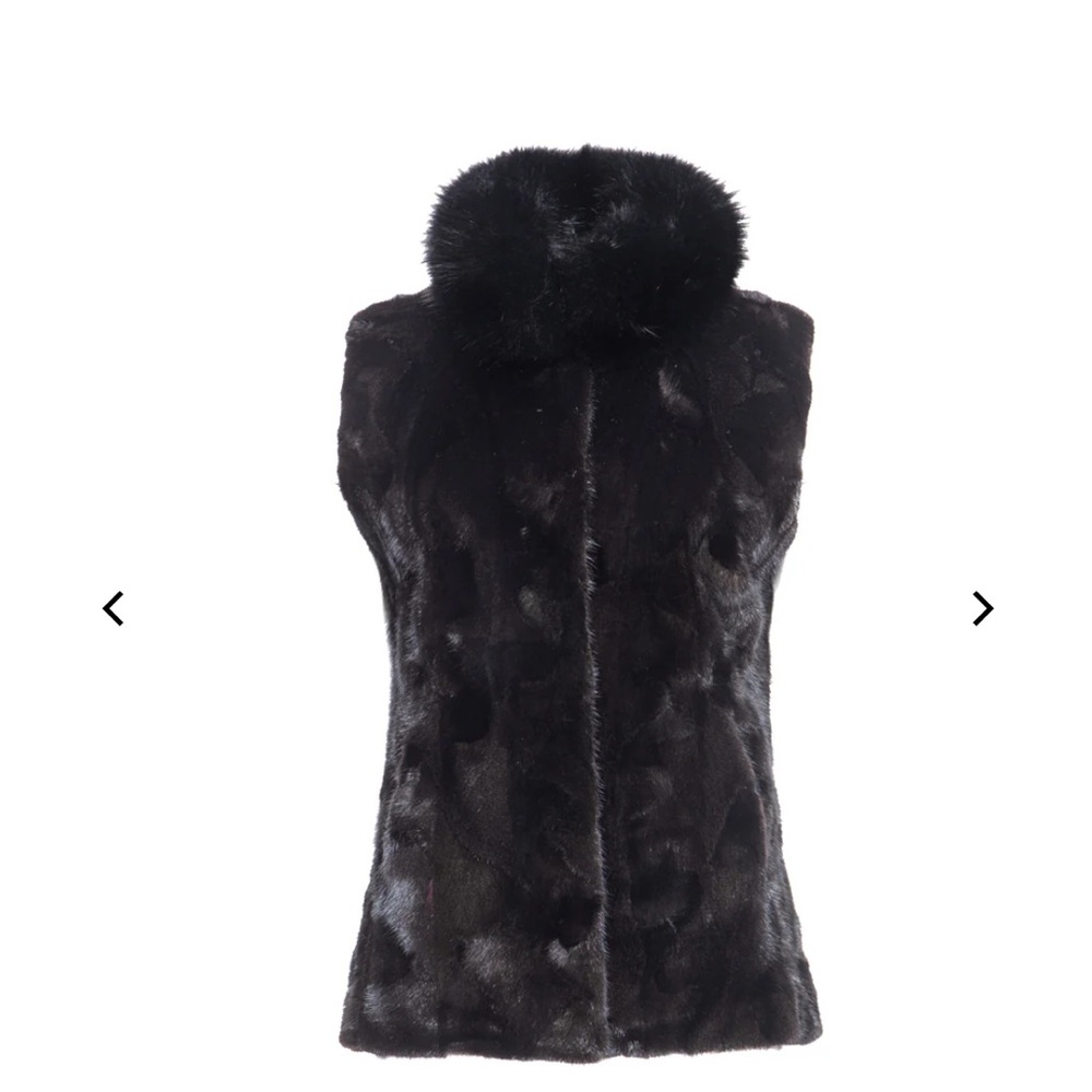 Wolfie mink vest